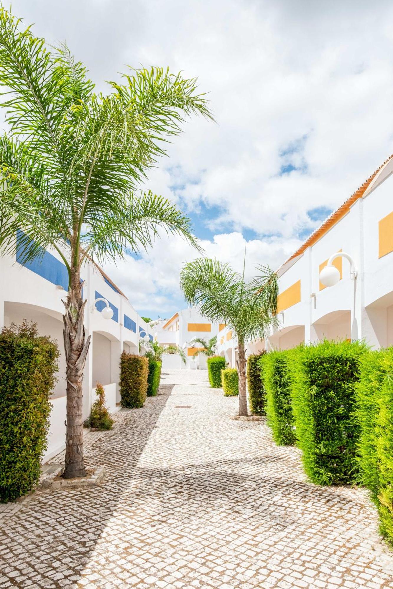 Oasis Beach Apartments Luz Extérieur photo