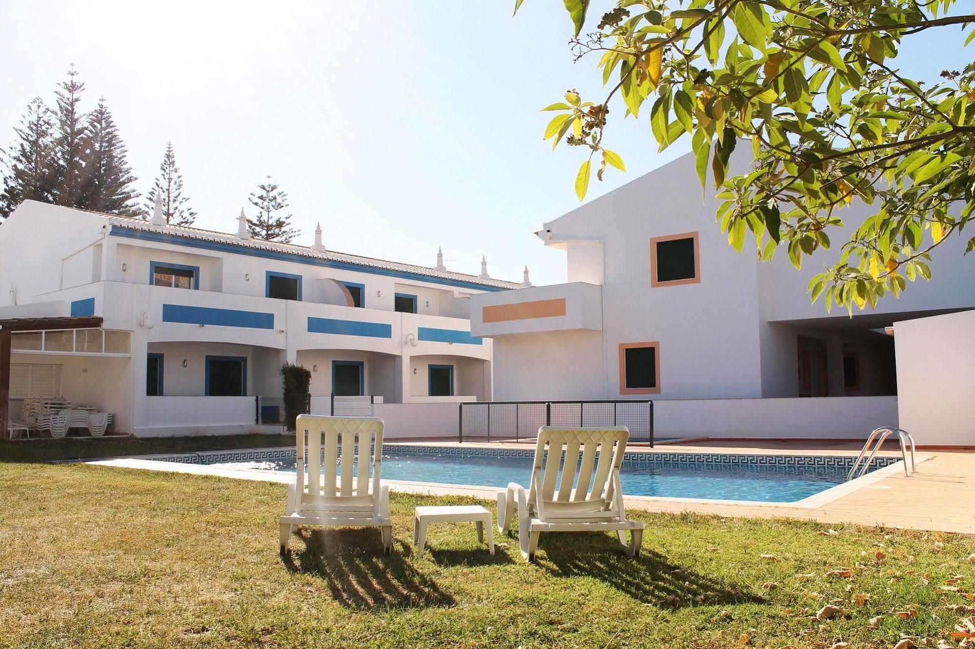 Oasis Beach Apartments Luz Extérieur photo